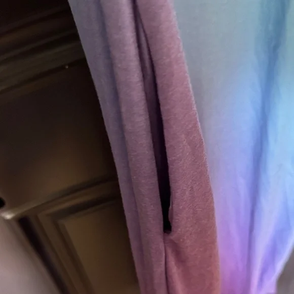 Elegant Sleeveless Ombre Maxi Dress - Picture 5 of 5